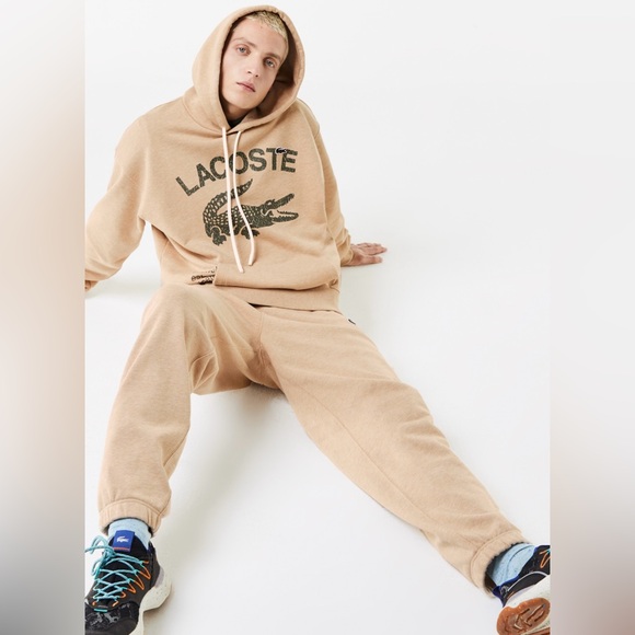 Lacoste NWT Men’s Loose Fit Crocodile Hoodie with front Pocket. - Picture 3 of 14
